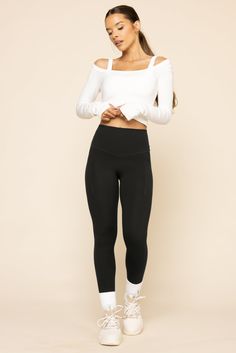 Designed with our most signature waist-sculpting Supersculpt™ waistband, you’d think perfection didn’t exist until you experience this buttery-soft legging. Bonus? They’re available in 5 different inseam lengths + 9 sizes to guarantee your fit is flawless. Perfect Leggings, Buttery Soft Leggings, Summer Work, Leggings With Pockets, Hip Ups, Skin Discoloration, Skin Care Kit, Side Profile, Soft Leggings