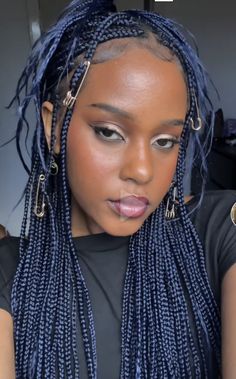 Navy Blue And Black Hair, Navy Blue Braids For Black Women, Blue Micro Braids, Split Hair Color Box Braids, Blue Black Hair Black Women, Blue And Purple Box Braids, Deep Blue Braids, Dark Blue Braids For Black Women, Blue Fulani Braids