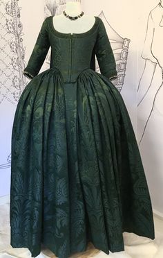 1700 Dress, Broadway Dress, Terry Dresbach, 18th Century Dresses, Historical Gowns, Outlander Costumes, Medieval Aesthetic, 18th Century Dress, Medieval Clothes