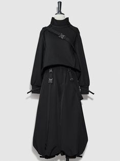 Size 			S 			M 			L 			XL 			XXL 		 		 			Waist 			64-68 			68-72 			72-76 			76-80 			80-84 		 		 			Full Length 			91 			93 			95 			97 			99 		 		 			Hips 			90 			94 			98 			102 			106 Goth Tomboy, Hooded Shawl, Ouji Fashion, High Neck Sweatshirt, Style Types, Concept Clothing, Fashionista Clothes, Fashion Inspiration Design, Spring Summer Autumn Winter