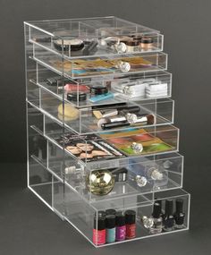 "Featuring beautiful crystal knob handles. The A7R-K is our top of the line model, designed for serious makeup collections. No amount of makeup is a match for this organizer, it is HUGE! Even makeup professionals will appreciate its size and practicality.  We only use 100% USA acrylic, the best as it does not get yellow over time and is strong. if you buy from any other shop, make sure they are using 100% USA acrylic.  DIMENSIONS  Outside: 11-1/4\" L x 11-1/4\" W x 19-3/4\" H  Top Drawers (2): 1 Clear Acrylic Makeup Organizer, Rangement Makeup, Penyimpanan Makeup, Professional Makeup Kit, Organization Station, Acrylic Organizer Makeup, Makeup Organizers, Acrylic Storage, Makeup Brush Holder