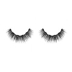 The short round shape of Glamnetic's XOXO Magnetic Lashes offers you versatility day to day, while exuding effortless confidence and glamour. Their feathery look amplifies your natural lashes without looking too extra, for a realistic appearance. How to use: Apply magnetic liner on lash line and adhere lashes to liner. Press lashes down onto magnetic liner to ensure magnets make a good connection. To remove, gently peel off lashes from either corner. Cleanse skin with oil-based makeup remover. T Natural Volume Lashes, Lashes Short, Oil Based Makeup Remover, Pretty Lashes, Magnetic Lashes, Cute Boutiques, Volume Lashes, Strip Lashes, Natural Lashes