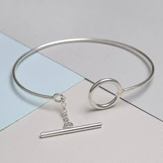 Sterling Silver Toggle Chain Bangle Handmade Silver Chain, Wood Jewelery, Silver Jewelry Diy, Silver Ring Designs, Silver Bracelets For Women, Metal Clay Jewelry, Jewelry Design Inspiration, Cuff Jewelry, Silver Jewelry Design