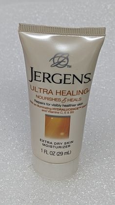 Jergens Ultra Healing Lotion Moisturizer 1 oz Travel Size For Extra Dry Skin. Travel Size Lotion, Mini Lotion, Extra Dry Skin, Skin Care Moisturizer, Travel Size, Dry Skin, Beauty Skin, Travel Size Products, Lotion