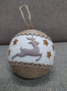 Ozdoba Boże Narodzenie, bombka jutowa, święta Ornament Making, How To Make Ornaments, Christmas Crochet, Twine, Diy Gifts, Christmas Time, Christmas Crafts, Christmas Decorations