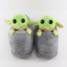 Brand New Without Tags Never Worn Excellent Condition One Size Fits Most (Like Your Average Small To Medium Women’s Sized Feet) Received As Gift Plush Shoes, Boy Toy, Star Wars Yoda, Warm Shoes, Star Wars Baby, Uk Gifts, Baby Slippers, Slippers For Girls, Disney Star Wars