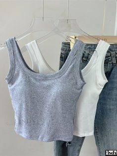 Fisdy - Multi-purpose Sleeveless Camisole with Built-in Padding: Versatile Innerwear for a Trendy Exposed Midriff Look Tomboy Bra, Stylish Crop Top, Crop Top Designs, Korean Fashion Outfits, Clueless Outfits, Womens Camisoles, Easy Trendy Outfits, Tank Top Camisole, Simple Trendy Outfits