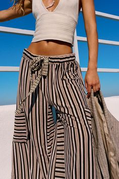 Blanche Pants | Free People Down Street Style, Model Wardrobe, Concert Outfit Fall, Boho Womens Clothing, City Outfits, Free People Clothing, Women Pants, Going Out Outfits, Style And Grace