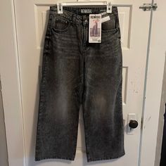 Brand New With Tags Super High Rise Jeans Rewash Brand Jeans, Wide Ankle Jeans, Distressed Mom Jeans, Denim Pocket, Straight Crop Jeans, Embellished Jeans, Juniors Jeans, Destroyed Jeans, Low Waisted