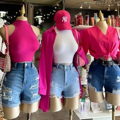 Get your mannequins here with us! Angela Clayton, Storefront Display, Neat Casual Outfits, Display Mannequins, Cute Modest Outfits, Fasion Outfits, Fashion Top Outfits, Long Island New York, Everyday Fashion Outfits