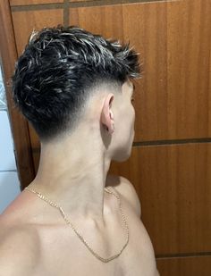 Longer Fades For Men, Short Baseball Haircuts, Light Bleached Hair, Mens Hairstyles Undercut Fade, Fade With Messy Top, Messy Crop Haircut Men, Short Mullet Haircut Men, Low Drop Fade Haircut, Mid Fade Haircut Men