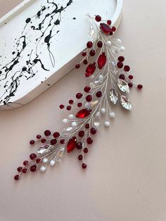 Red hair vine made of crystal rhinestones and crystal beads.  Red and white hair piece is flexible and can be used in a variety of hairstyles. The red headpiece is attached using base hair pins.  The bridal hair vine is 6 inches long in the photo. You can choose the length you need, the color of pearls and wire. * All orders from the Exclusive Wedding Shop you will receive in a FREE beautiful gift box. * Standard shipping: - USA: 12-15 business days - Europe: 3-5 weeks - Canada: 6-10 weeks - Aus Wedding Red Hair, Red Hair Piece, Red Wedding Jewelry, Red Headpiece, White Headpiece, Red Hair Pieces, Red Hair Accessories, Headpiece Wedding Hair, Wedding Hair Head Piece