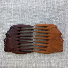 Man profile handcrafted wooden combs. Bearded man profile handcrafted wooden comb, brutalist style, made of pear wood or hornbeam, unusual groomsmen eco-friendly gift no shave November present for boyfriend. A beautiful brutal hand carved comb for your hairs, beard and/or mustache.  This grooming tool is made with natural hornbeam/pear wood and polished with oils for durability and beauty. It has wide teeth for detangling those unruly curls - a perfect gift for the bearded and mustachioed men in Beard Comb, Wooden Hairbrush, Wooden Comb Design, Wooden Beard Comb, No Shave November, Pocket Comb, Male Profile, Wood Comb, Pear Wood