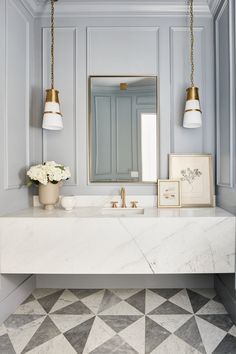 the instagram page on instagram com shows an image of a bathroom with marble counter tops