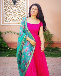 Latest Salwar Kameez Designs, Pink Anarkali, Designer Anarkali Dresses, Pink Kurta