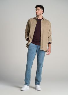 About Our Tall Relaxed Fit Jeans Semi-relaxed and super-long. These men's tall jeans have a relaxed fit that's generous without being too loose or baggy. They have slightly more room across the hips and thighs than our other styles while still providing the length you need. Like all of our jeans for tall men, they've been designed with your height in mind and have proper proportions throughout, from the rise to the knee placement. Choose from extra-long inseams ranging from 36” all the way up to Straight Jeans Outfit, Jeans Outfit Men, Boyfriend Outfit, Jeans Outfit Winter, Tall Men, Guys Clothing Styles, Mens Outfit Inspiration, Cool Outfits For Men, Tall Jeans