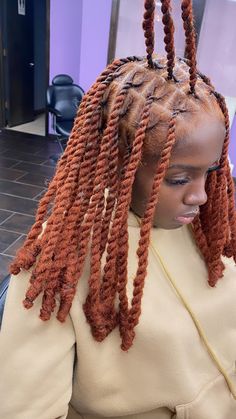 Curly Invisible Locs, Orange Invisible Locs, Ginger Hair Black Women Twists, Color 30 Invisible Locs, Invisible Locs Hairstyle Color, Invisible Locs Color, Braided Hairstyles For Black Women Ginger, Copper Invisible Locs, Auburn Invisible Locs