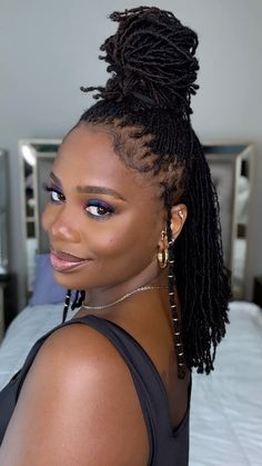 #microlocs #kendrakenshay #locs #locstyles Elegant Microloc Styles, Sisterlocs Short Styles, Micro Loc Styles Black Women, Sister Locs Hairstyles, Locs Styles For Black Women, Micro Locs Styles, Microloc Styles, Female Dreads, Micro Braids Hairstyles