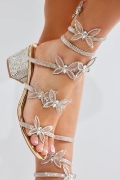 Available In Gold And Silver. Wrap Up Heeled Sandals Rhinestone Embellishment 3D Butterfly Applique Round Toe Mid Block Heel Imported | Julia Rhinestone Wrap Up Heel Shoes in Gold size 6 by Fashion Nova Low Heel Prom Shoes, Quinceanera Gold Shoes, Shoes For Women Party, Sweet Sixteen Shoes, Gold High Heels Prom, Sweet 16 Heels, Quinceanera Shoes Heels, Masquerade Shoes, Elegant Heels Classy