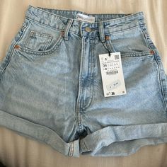 Zara Jean Shorts- Nwt Size 2 Trf High-Waisted Mom Fit Denim Shorts Us Sz 2 Light Blue Light Blue Denim Shorts, High Waist Light Wash Jean Shorts With Belt Loops, Zara Mid-rise Jean Shorts, Zara High Rise Jean Shorts With Pockets, Trendy Straight Leg Zara Shorts, Trendy Zara Straight Leg Shorts, Zara Trendy Straight Leg Shorts, Zara High Waist Jean Shorts With Pockets, Zara High-waisted Jean Shorts With Pockets