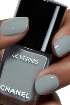 Wedding Nail Polish, Gray Nail, Manicure Gel, Gray Nails, Popular Nails, Chic Nails