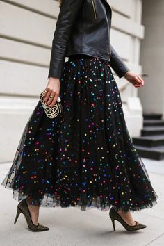 Plus Size Party Skirt Black Sequin Mesh Tulle Skirt [Pre-Order] Rok Tile, Rok Outfit, Skirt Tulle, Mode Tips, Style Evolution, Black Leather Biker Jacket, Party Skirt, Tulle Gown, Looks Black