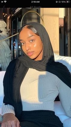 Somali Girls Hijab, Pretty Somali Girl, Glowing Clear Skin, Spotless Skin, Get Clear Skin, Clear Glowing Skin, Head Wrap Styles