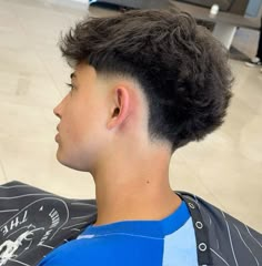 Tapper fade. Low tapper fade. Low Taper Fade Haircut Back, Lowtaperfade Straight Hair, Hier Style Hair Man, Low Tapped Fade, Low Drop Taper Fade, Low Taller Fade, Low Taper Back, Short Low Fade Haircut Men