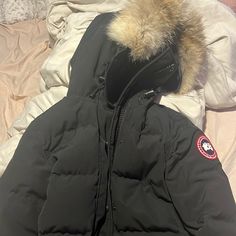 Will Negotiate Price ! Classic Black Winter Parka, Classic Black Parka For Fall, Canada Goose Parka, Parka Jacket, Canada Goose, Canada Goose Jackets, Limited Time, Parka, Jackets & Coats