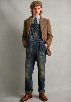 Men Overalls Outfits, Industrial Revolution Fashion, Mens Overalls Outfits, Rakish Style, Overalls Men Fashion, Gentleman Club, Western Workwear, Modern Workwear