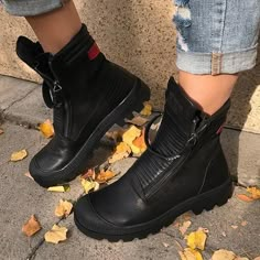 Ankle Boots Low Heel, Boots Low Heel, Ankle Strap Chunky Heels, Round Toe Sneakers, Purple Sneakers, Outfit Work, Zipper Heels, Zipper Boots, Comfortable Boots