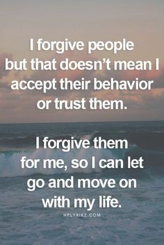 a quote that reads, i forgot people but that doesn't mean i accept their behavior or trust them