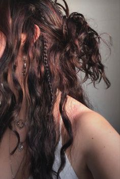 Waterfall Braid Hairstyle, Hippie Hair, Hairstyle Inspo, Peinados Fáciles Para Cabello Corto, Hair Inspo Color, Aesthetic Hair, Messy Bun, Hairstyle Ideas