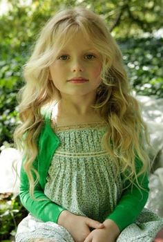 A mixed beautiful baby girl with blonde hair! Description from pinterest.com. I searched for this on bing.com/images Blonde Tumblr, On The Ground, The Grass, Fashion Kids, Childrens Fashion, Little Princess, Children Photography, A Tree, Beautiful People