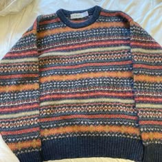 Grandpa Sweater Aesthetic, Grandpa Sweater Outfit, Autumn Sweaters, Outfits Hombre, Grandpa Sweater, Cute Jackets, Friend Outfits, Vintage Orange, Cute Sweaters