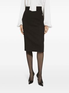 Find DOLCE & GABBANA Virgin Wool-blend Pinstripe Midi Skirt on Editorialist. black virgin wool blend stretch-design pinstripe pattern logo patch to the side knee-length Pinstripe Skirt Outfit, Pin Stripe Skirt, Pinstripe Skirt, Midi Skirt Black, Pinstripe Pattern, Executive Assistant, Pattern Logo, Versace Outfit, Pin Stripe