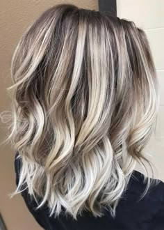 Ash Hair Color, Hair Blond, Shadow Root, Balayage Blonde, Ombré Hair, Trendy Hair Color, Hair Color Highlights, Ombre Hair Color