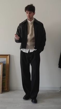 Mens Old Money Fall Outfits, Wide Fit Trousers Outfit Men, Men Ootd Aesthetic, Fancy Date Outfit Men, Black Pants Outfit Men Winter, Men’s Dress Pants Outfit, Aesthetic Men Outfits Winter, Winter Outfits Ideas Men, Men Autumn Outfit Aesthetic