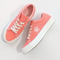 Converse One Star Ox Turf Orange/Bleached Coral Women's 5.5 Brand New In Box 100% Authentic I Ship Daily Monday-Saturday Follow Me For Tons Of Converse Footwear! 3566 Casual Peach Sneakers For Spring, Bleached Coral, Shoes Converse, Converse One Star, One Star, Womens Converse, Dream Clothes, Converse Shoes, Ox