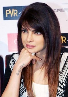 Priyanka Chopra Haircut, Sweep Bangs, Broad Forehead, Large Forehead Hairstyles, Haircut For Big Forehead, Product Sketch, Mermaid Braid, Bangs For Round Face, Long Face Hairstyles