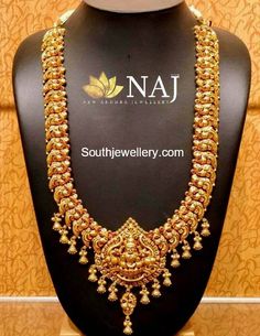 U Shape Long Gold Haram, U Shape Gold Haram Designs, Gold Wedding Jewelry Necklace, Jewellery South Indian, Lakshmi Idol, Antique Necklace Gold, Haram Designs, Gold Haram