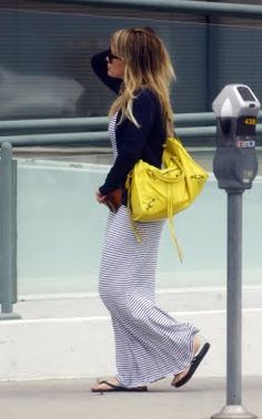 City Bag Outfit, Balenciaga City Bag Outfit, Chanel Chevron Bag, Chanel Chevron, Dream Bag, Dream Bags, Hillary Duff, Celebrity Stars