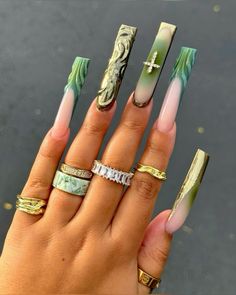 #green #greenaesthetic #gold #goldaesthetic #nailsofinstagram #acrylic #naildesign Green And Gold Acrylics, Gold Acrylics, Long Red Nails, Birthday Nail, Gold Acrylic Nails, Green Acrylic Nails, Hippie Nails, Nails Nude, Ombre Acrylic Nails