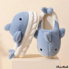 Olivia Mark - Cute Cartoon Plush Slippers with Thick Soles and Warmth for Winter, Whales Design for Cozy Home Use Cartoon Whale, Hadiah Diy, Shark Slippers, Shark Plush, Bedroom Slippers, Cute Shark, Cute Slippers, House Slippers, Things I Need