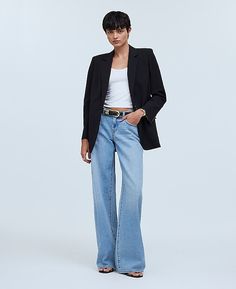 Single-Breasted Blazer | Madewell What To Pack For Paris, French Wardrobe Basics, Blazer And Jeans, French Wardrobe, Spring Blazer, Summer Pants Outfits, French Girl Style, French Women, Straight Leg Denim