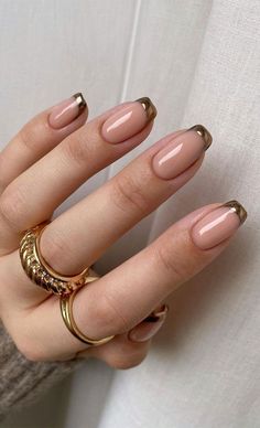 Nails Outline, Gold Tip Nails, Paznokcie Hello Kitty, Kutek Disney, Art Pretty, Colorful Nail, Nagel Tips, Short Square Nails