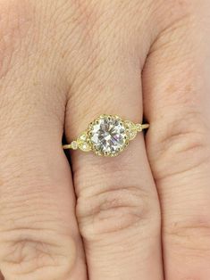 Art Deco Vintage Round Cut Moissanite Floral Engagement Ring Yellow Gold Plated