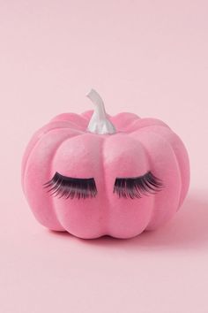 Fun Easy Halloween Crafts, Teen Pool Parties, Mean Girls Halloween, My Kind Of People, Halloween Pumpkins Painted, Fun Halloween Crafts, Witch Diy, Glitter Pumpkins, Pink Pumpkin