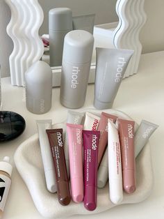 Rhode Lip, Lip Tints, Makeup Obsession, Makeup Items, Lily Collins, Makeup Essentials, Pretty Makeup, Cute Makeup, Aesthetic Makeup