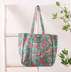 This large cotton tote bag is an everyday essential. Whether its a trip to the shops or a trip to beach these spacious bags will do the job perfectly.  They come in two sizes  LARGE - 38cm x 36cm x 17cm XL - 42cm x 36cm x 20cm They are lovely handmade by skilled artisans. The fabric is printed by hand using handcrafted wooden blocks giving a wonderfully vibrate and original finish. Quilted Beach Bag, Large Shopper Bag, Classy Purses, Colorful Tote Bags, Silk Bag, Oversized Tote, Fabric Bags